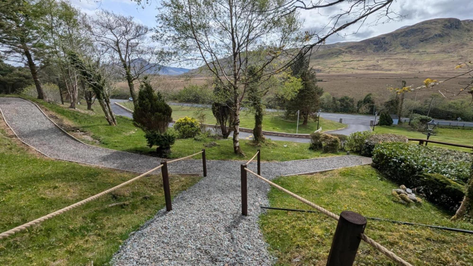 Kylemore Pass Hotel Леттерфрак Екстер'єр фото